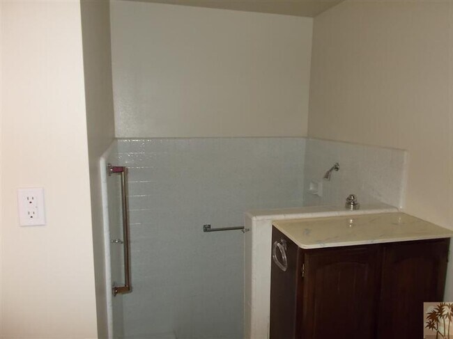 Building Photo - 12478 Redbud Rd
