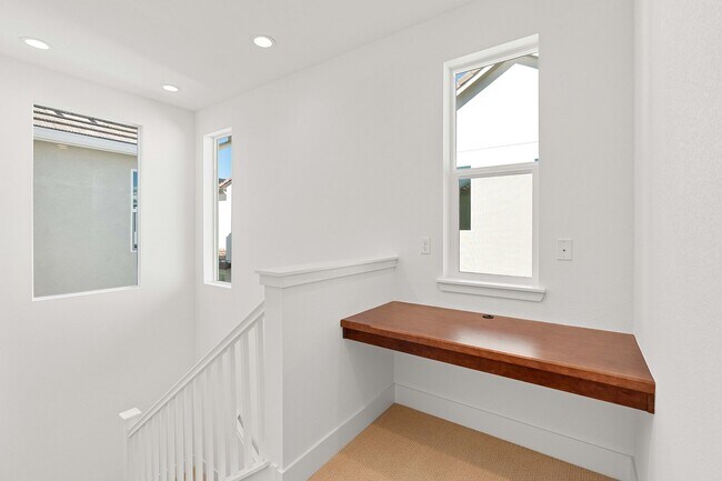 Building Photo - Modern 3-Story New Construction Home in North Napa