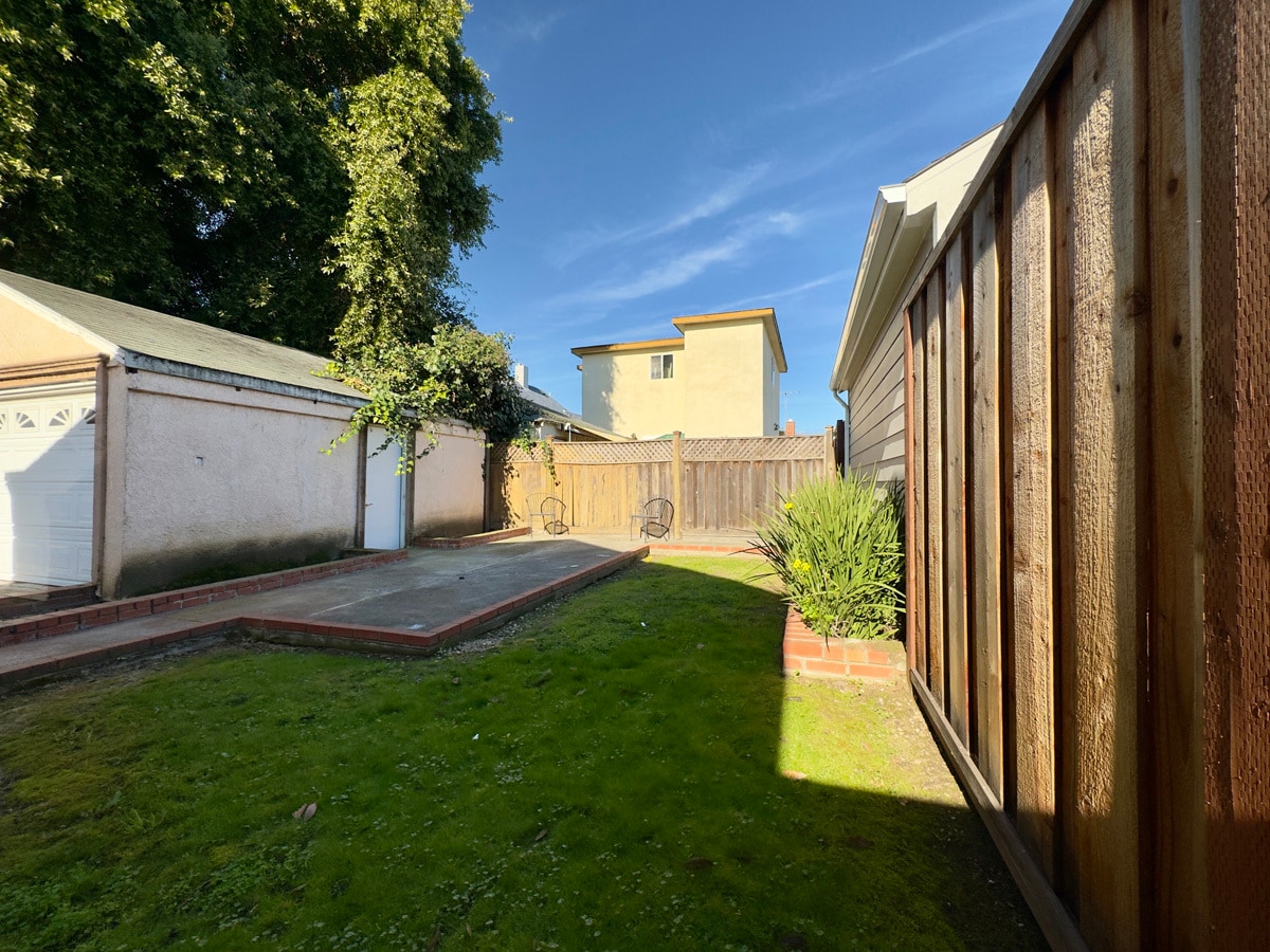 Building Photo - 2307 107th Ave