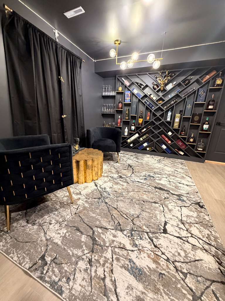 Dedicated Bar space - 6344 W Copper Hawk Dr