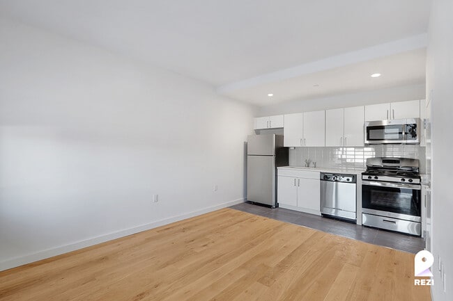 Building Photo - 80-20 134th St