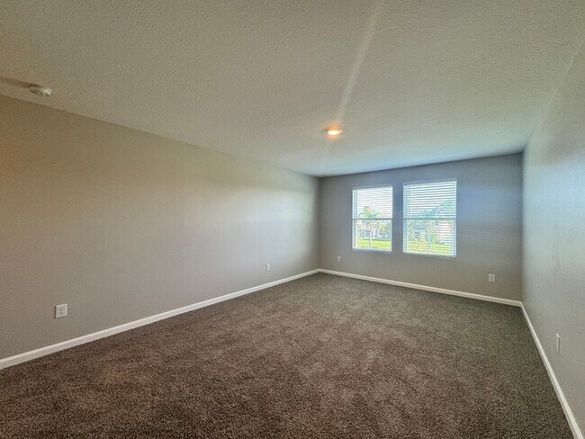 Building Photo - 4 Bed/3 Bath/2 Car Garage New Construction...