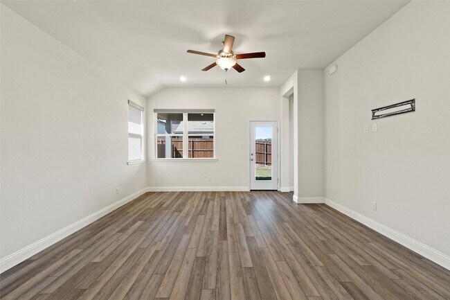 Building Photo - 1000 Mason St