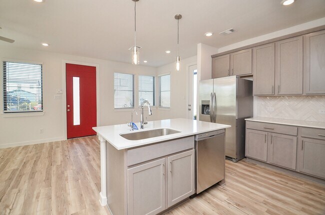 Building Photo - 3249 Loam Ln