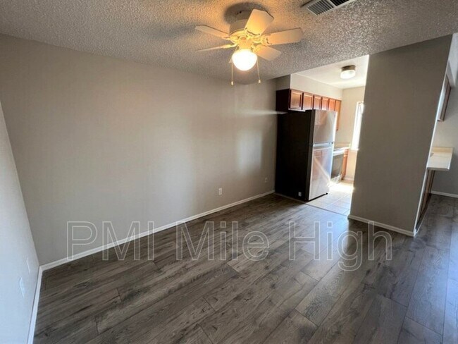 Building Photo - Lease Pending: 12512 Forest Dr