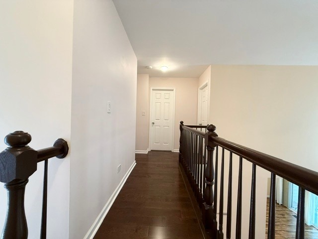 Building Photo - 707 Kingsbridge Dr