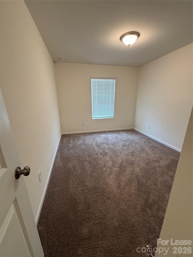 Building Photo - 5211 Maynard Hl Dr