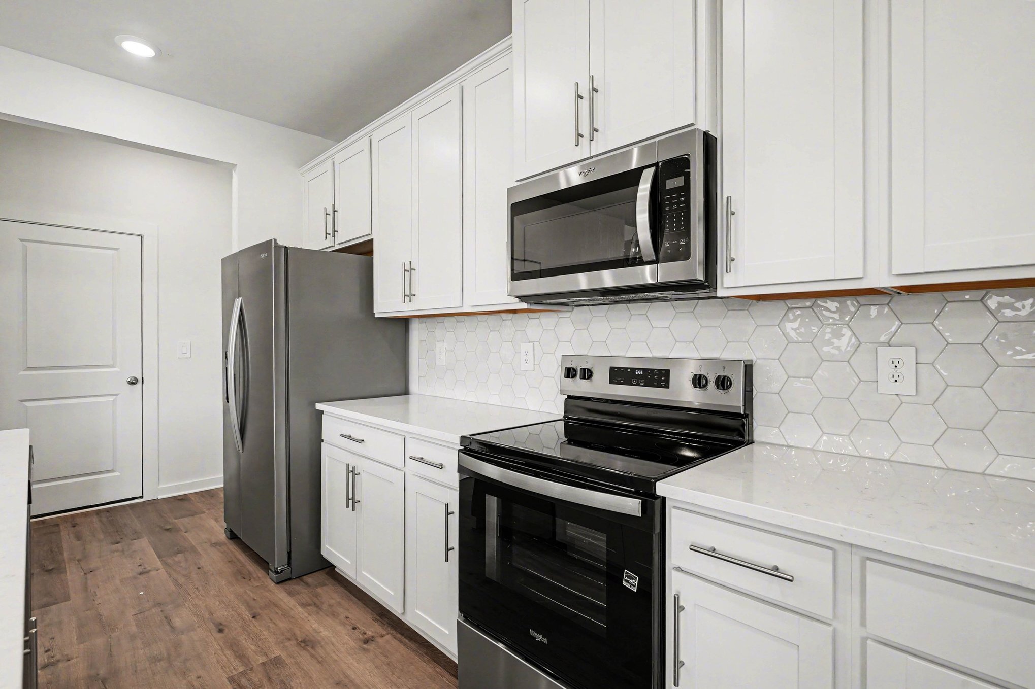 Building Photo - 1933 Mahala Dr