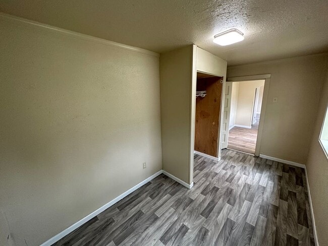 Building Photo - 4831 Frieda Ave