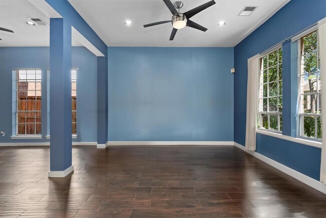 Building Photo - 14231 Championship Ln