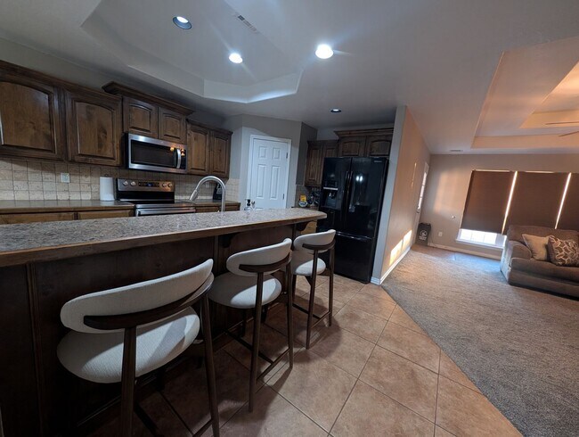 Building Photo - 360 Haley Cir