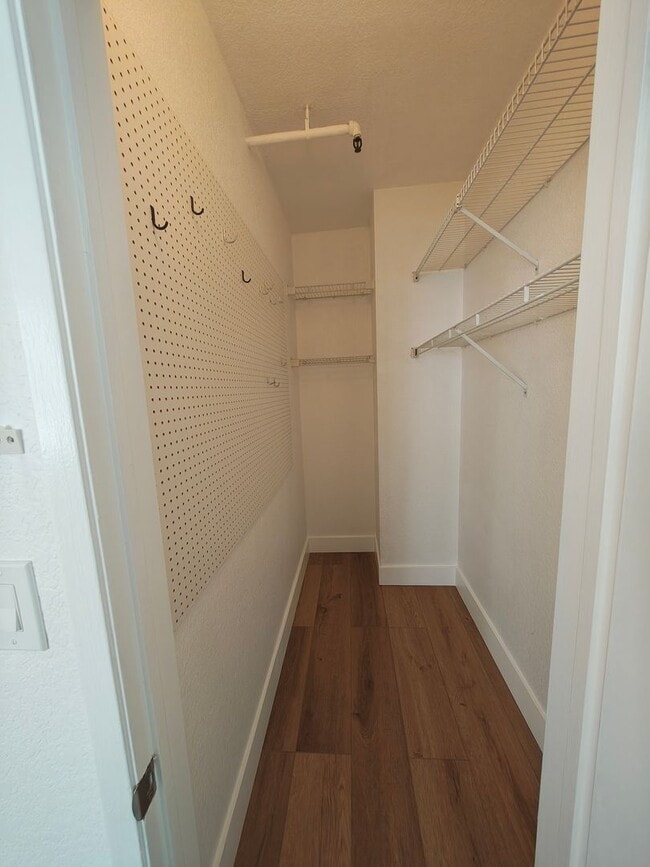 Building Photo - Downtown Parking Included in rent! Spacious 8th Floor Studio at the Baycrest Towers with a great ...