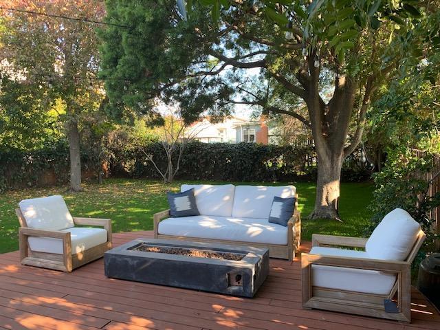 Building Photo - 3520 S Bentley Ave