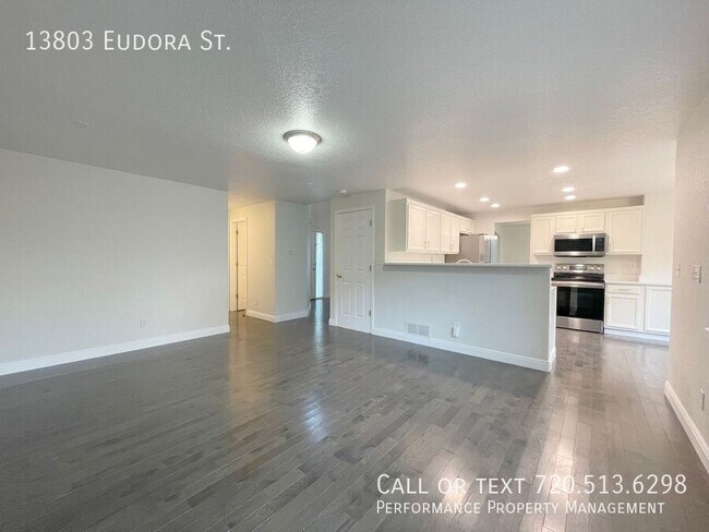 Building Photo - 13803 Eudora St