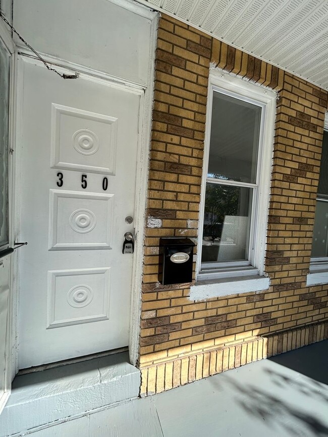 Building Photo - 350 Cleveland Ave