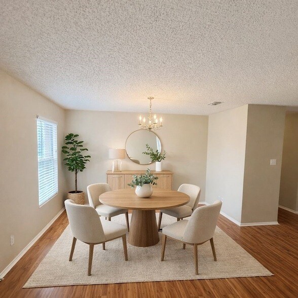 Building Photo - 1728 Chesterwood Dr