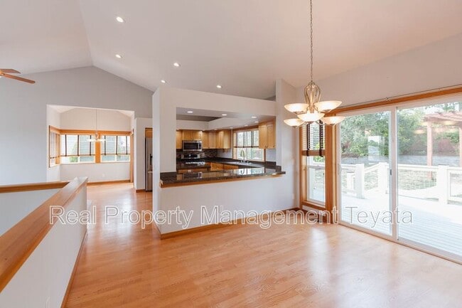 Building Photo - 5486 Salish Rd