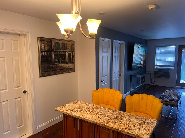 living room - 14146 Pershing Cres