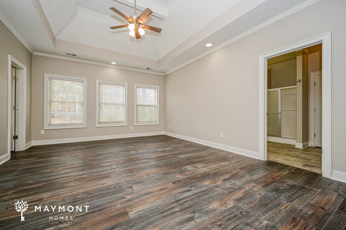 Building Photo - 256 Suffolk Way