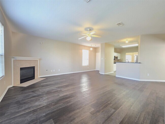 Building Photo - 12111 Carriage Oak Cir