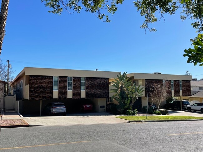 Building Photo - 568 E Magnolia Blvd