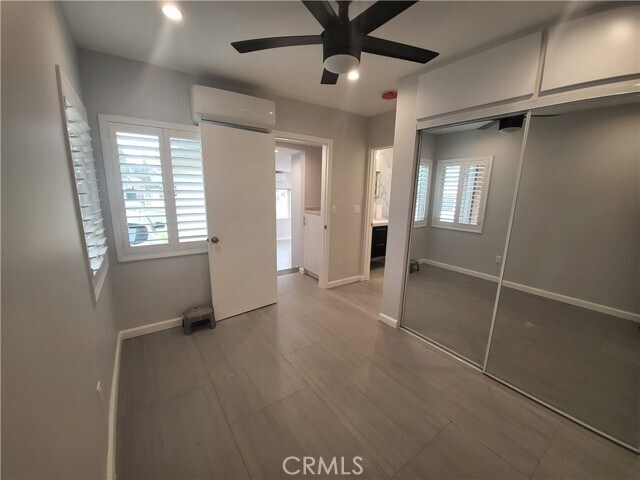 Building Photo - 14728 Kingsbury St