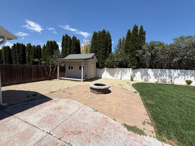 Building Photo - Beautifully Remodeled 4-Bedroom Nampa Home with Private Backyard.