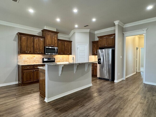 Building Photo - 3925 Old Omen Rd