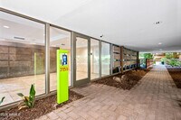 Building Photo - 7151 E Rancho Vista Dr