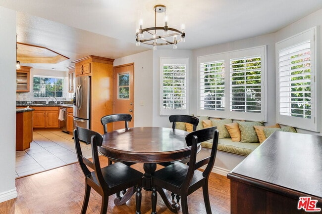 Building Photo - 3860 Cazador St