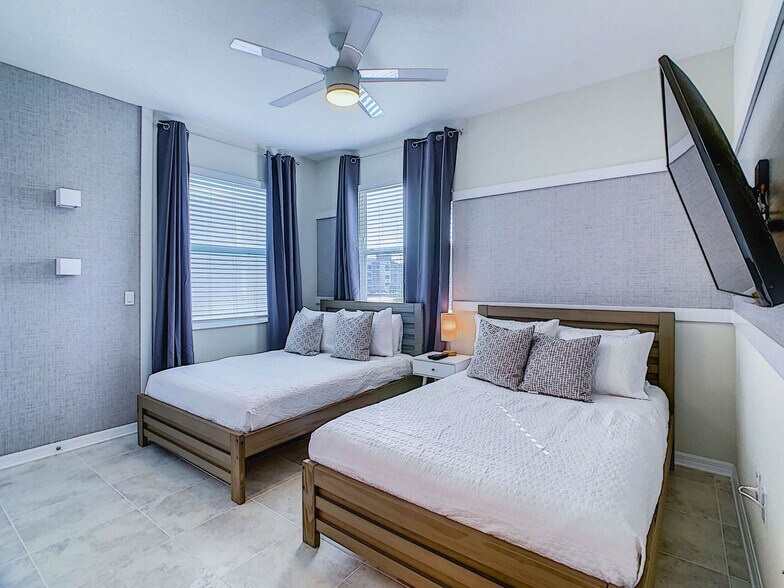 Building Photo - 3151 Paradox Cir