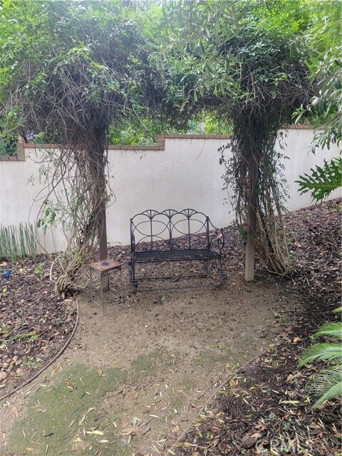 Building Photo - 10071 Highcliff Dr