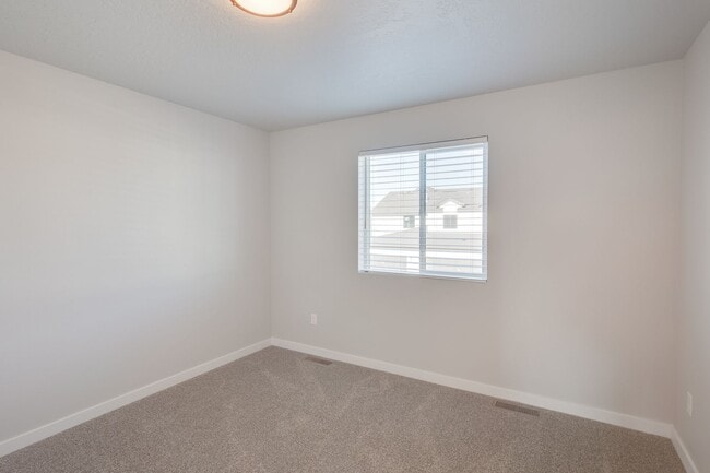 Building Photo - Location, Community, Quality Living...It a...
