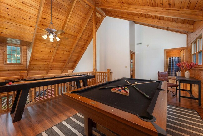 Building Photo - 2224 Brevard Rd