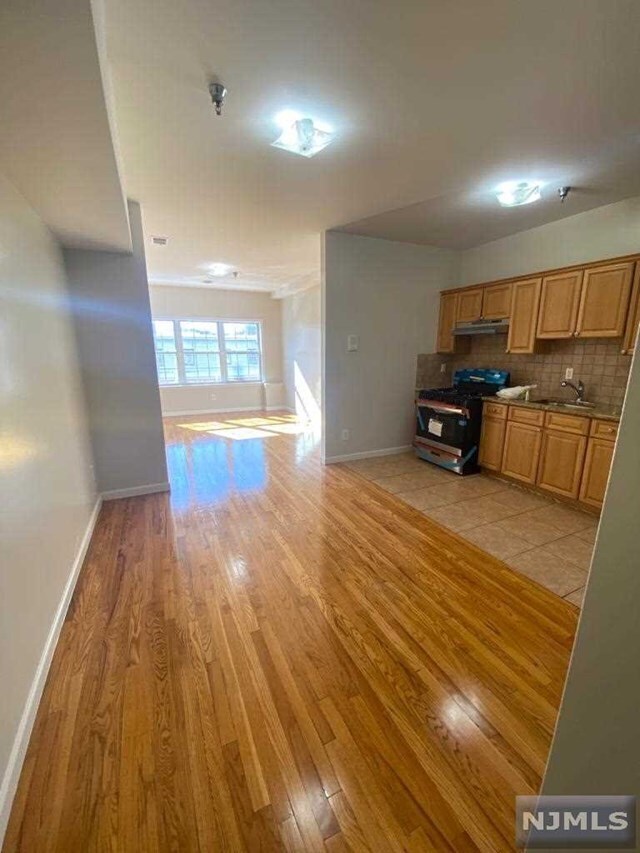 339345 Morris Ave 339345 Morris Ave Elizabeth NJ 07208 Apartment