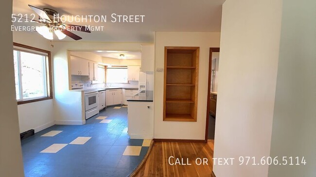 Building Photo - 5212 N Houghton St