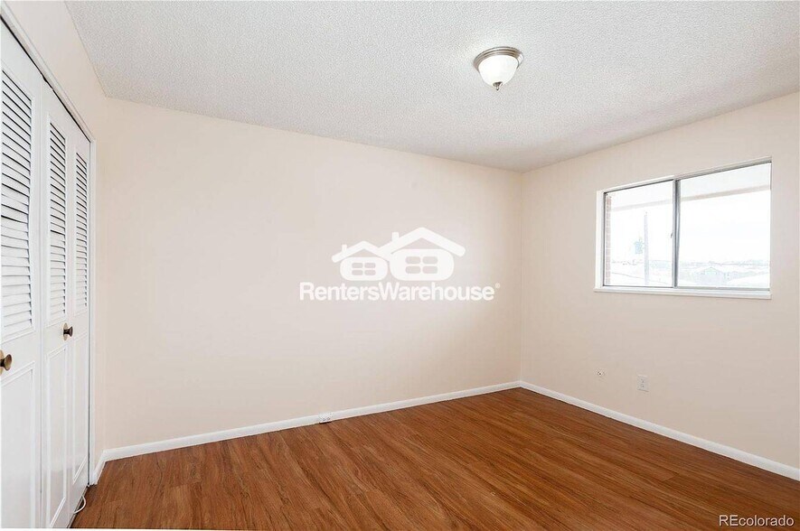 Building Photo - 8750 Mariposa St