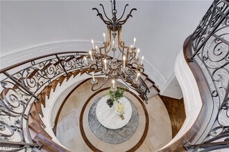 Building Photo - 11 Sable Ridge Ct