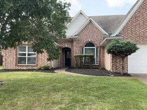 Building Photo - 1485 Winburg Cove