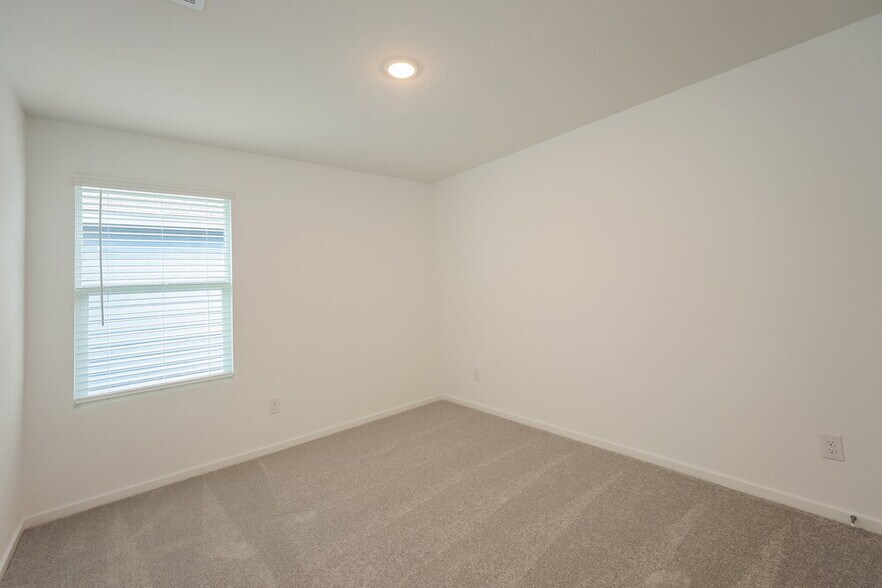 Building Photo - 1842 Musk Rose