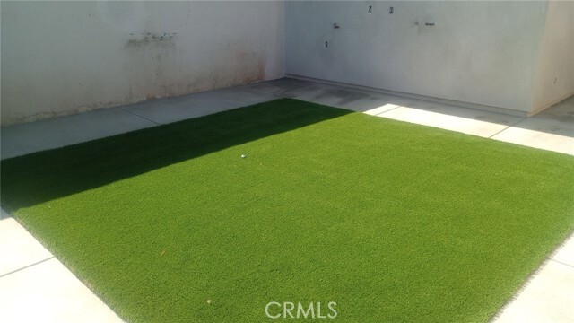 Building Photo - 1907 W 154th Pl