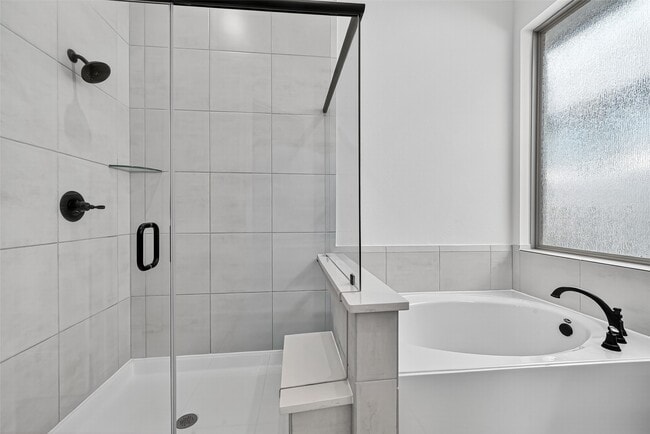 Building Photo - 10727 River Walk Dr