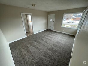 Building Photo - Newly remodeled Two Bedroom//$1250 month;