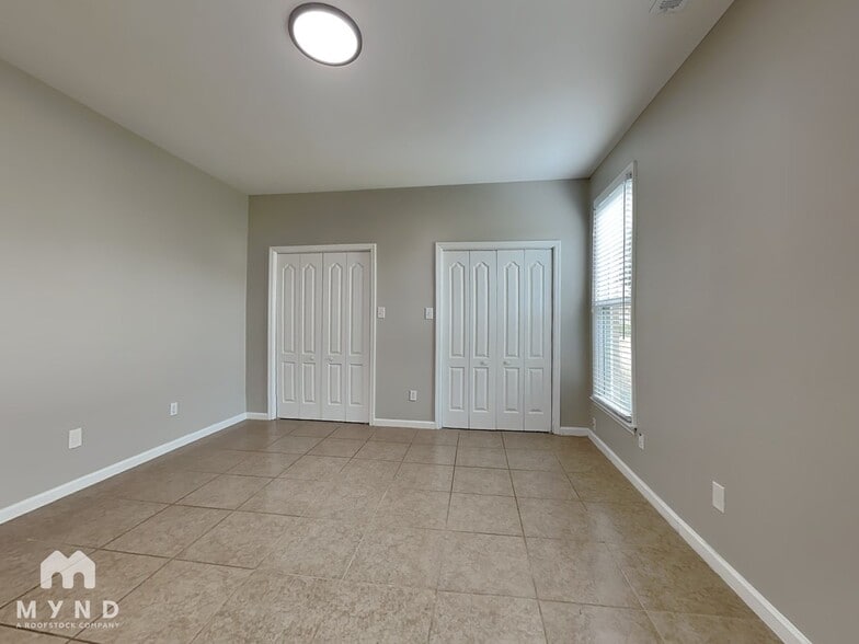 Building Photo - 1924 W Brownstone Ct SW