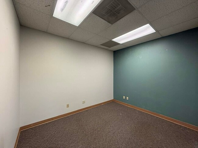 Building Photo - 1411 Pate Plaza Dr