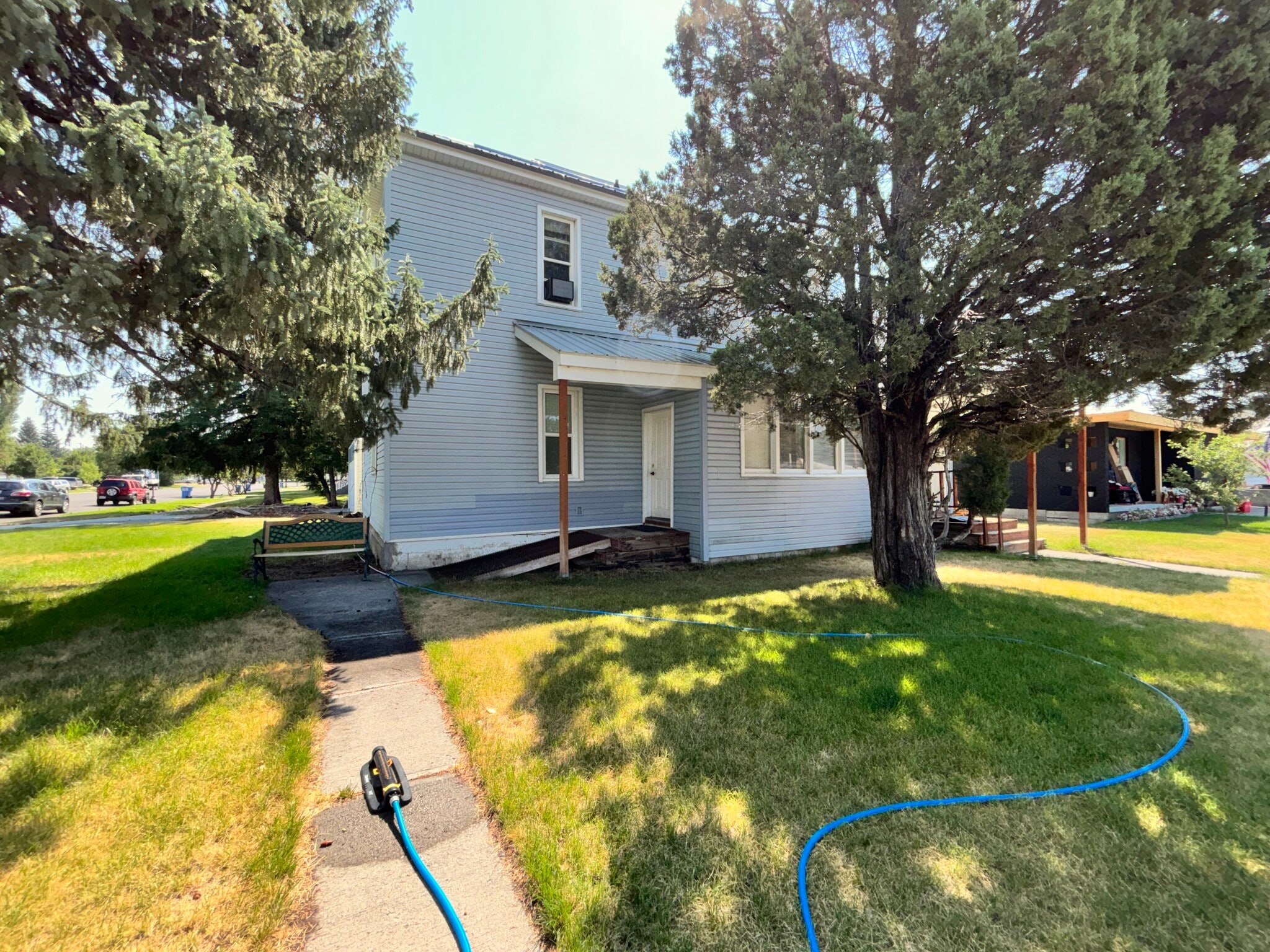 Building Photo - 308 E 3rd N