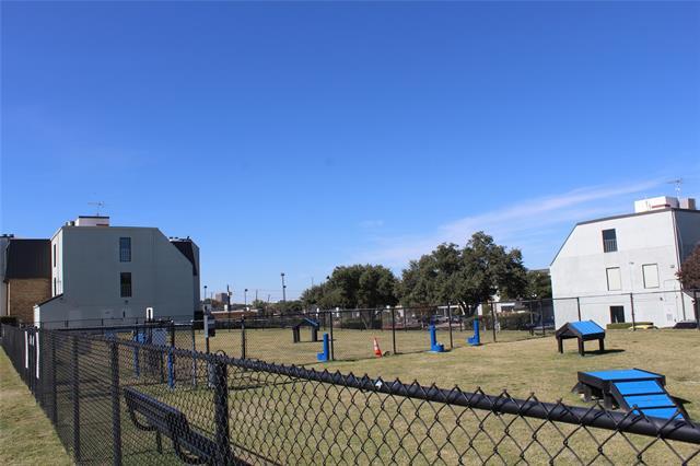 Building Photo - 11470 Audelia Rd