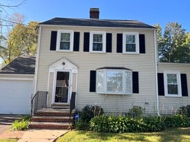 Building Photo - 28 Farmington Rd