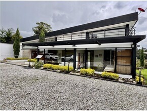 Building Photo - 1111 FL-11