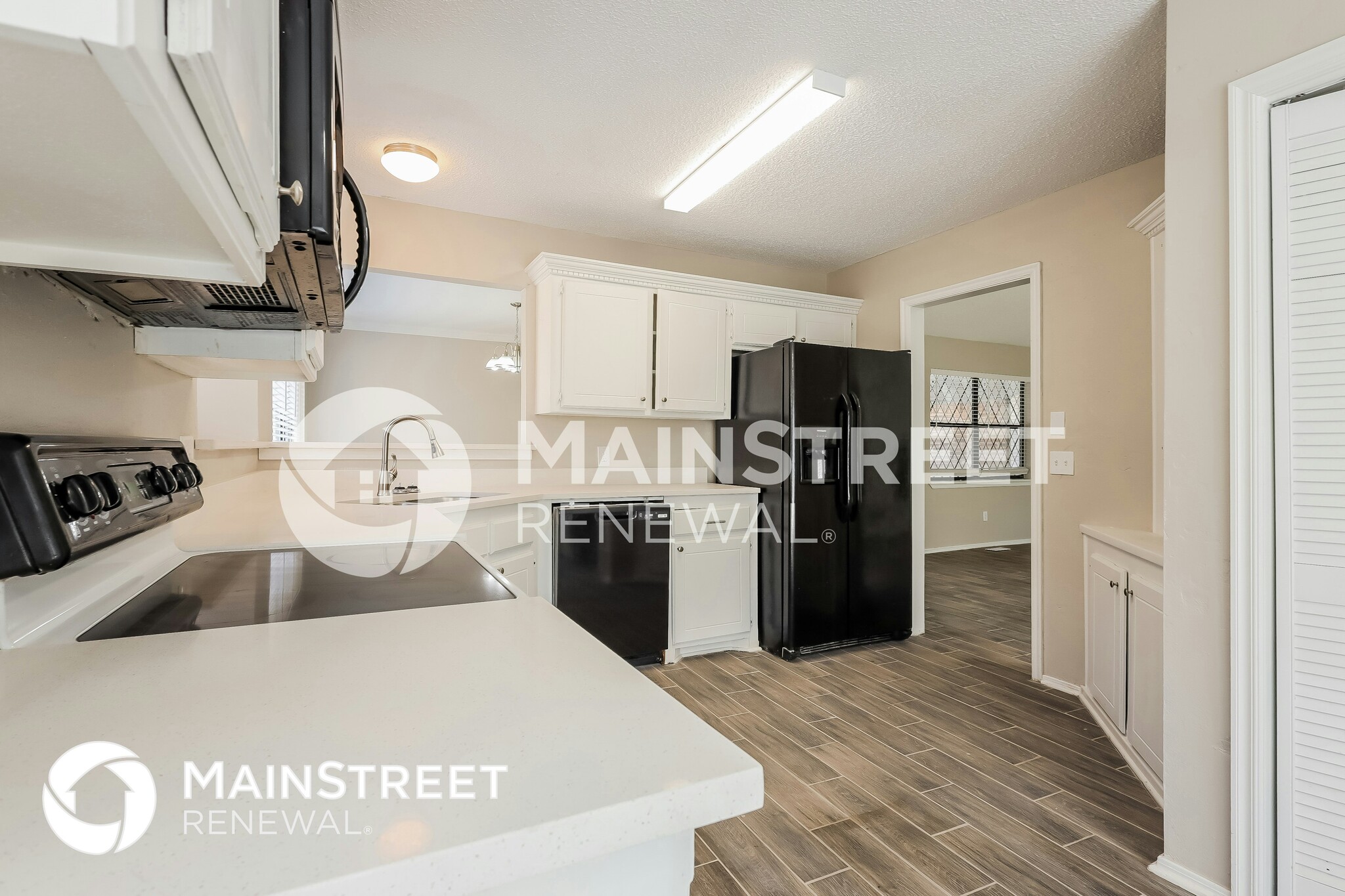 Building Photo - 11225 Cimarron Dr